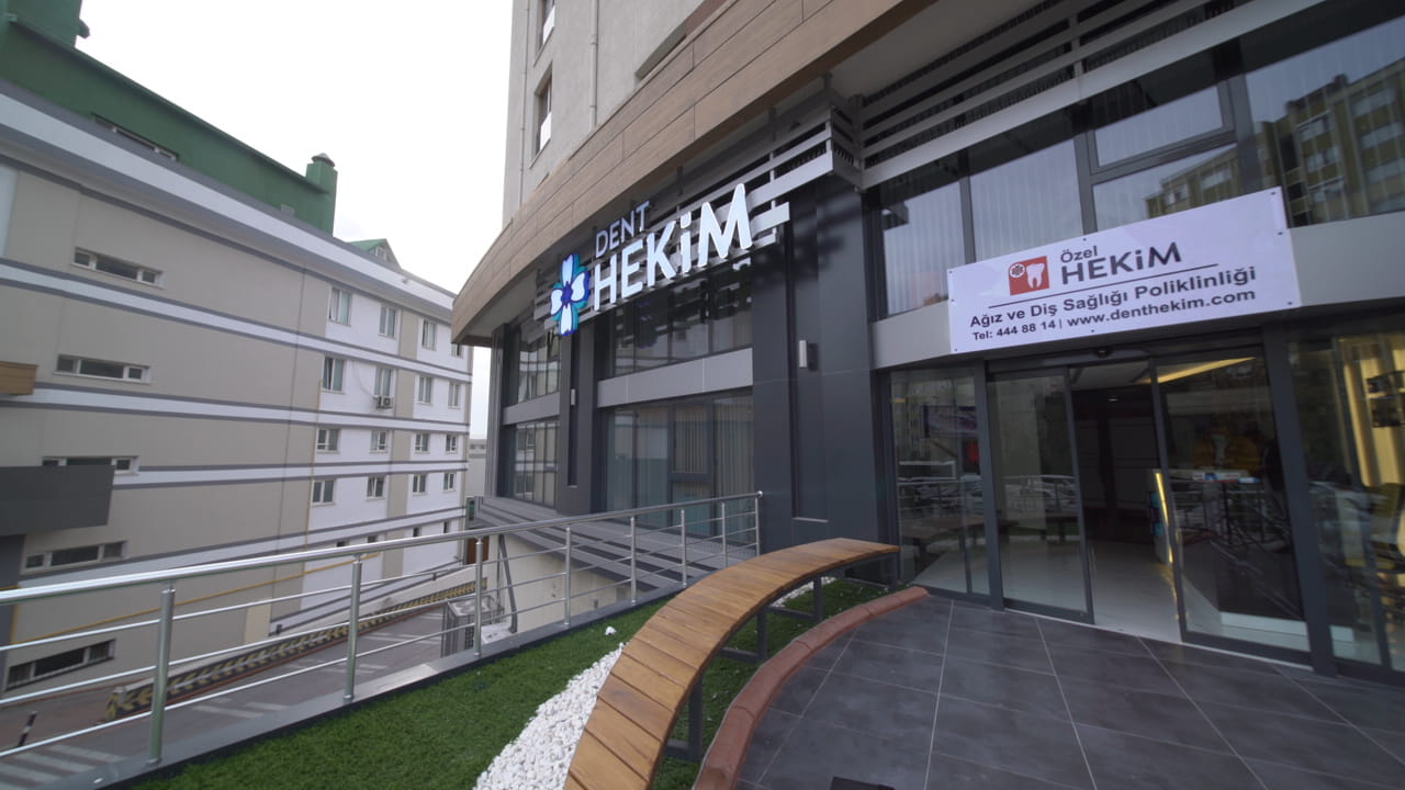 Türkiye'de Diş Tedavisi ve İmplantı Türkiye'de diş tedavisi ve implantı